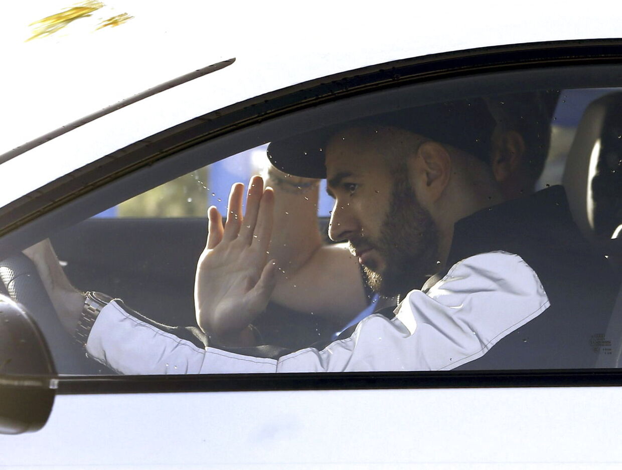 Karim Benzema er tilbage og træner med hos Real Madrid. han har dog ikke spillet.