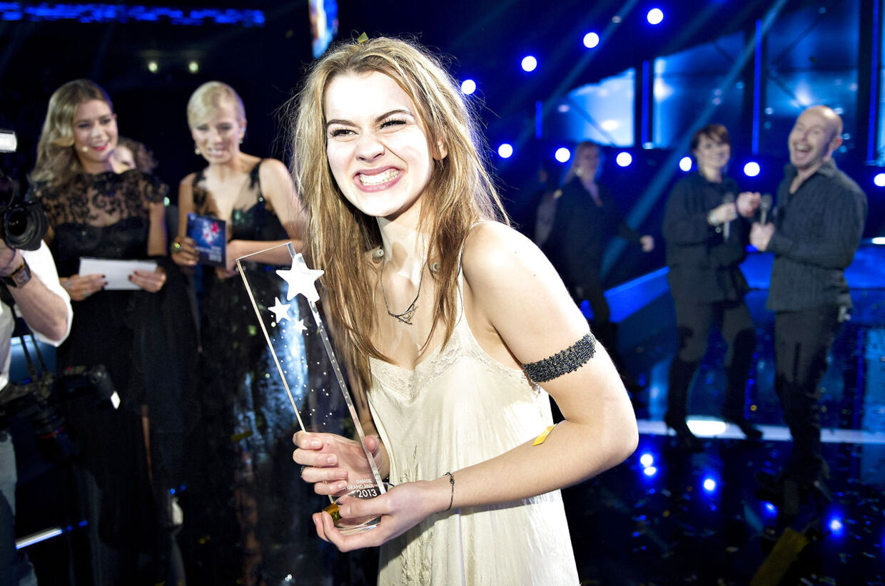 Vinder af Dansk Melodi Grand Prix 2013 blev Emmelie de Forest med sangen 'Only Teardrops'