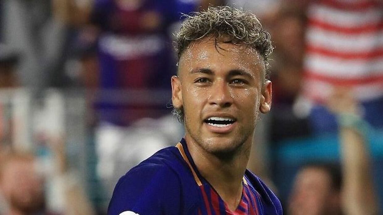 Verdens vildeste transfer er officiel: PSG henter Neymar | BT Fodbold