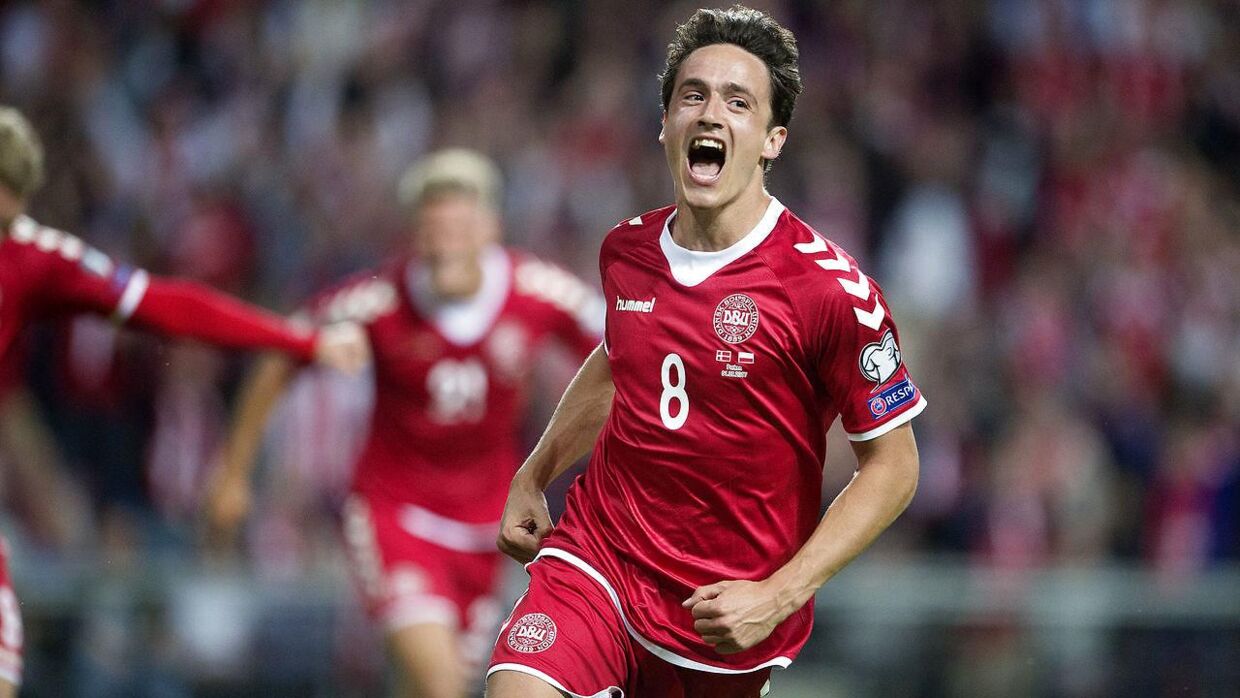 Efter Thomas Delaney scorede hattrick mod Armenien og var kampafgørende i Parken mod Polen, er han blev hele Danmarks nye fodboldkæledægge