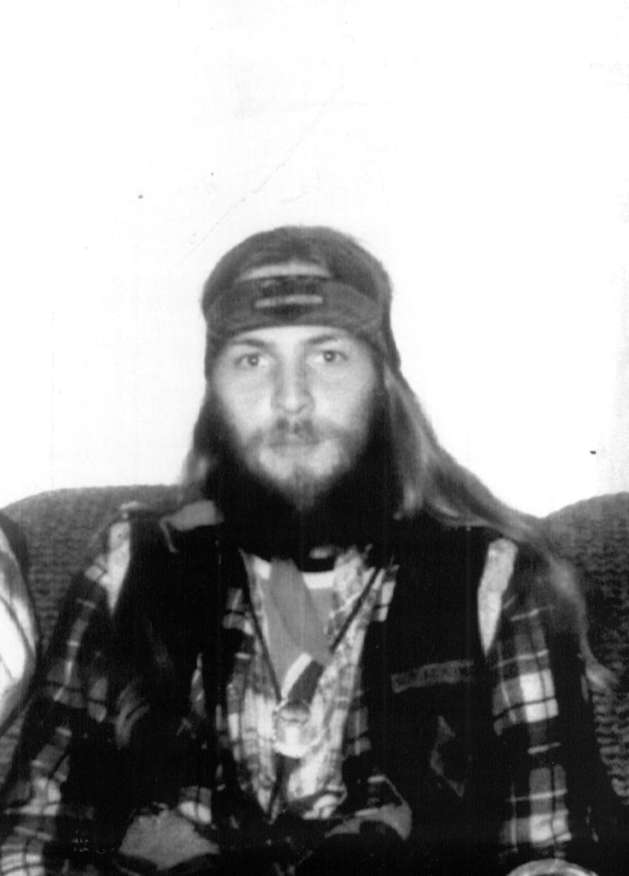 Tirsdag den 27. januar 1987 blev den 28 årige SAS-portør Niels Aage Albret dræbt i Bullshits klubhus, som lå på Kirkegårdsvej 7 på Amager. Gerningsmanden var den 27 årige Bullshit-rocker Peter 'Panik' Espensen