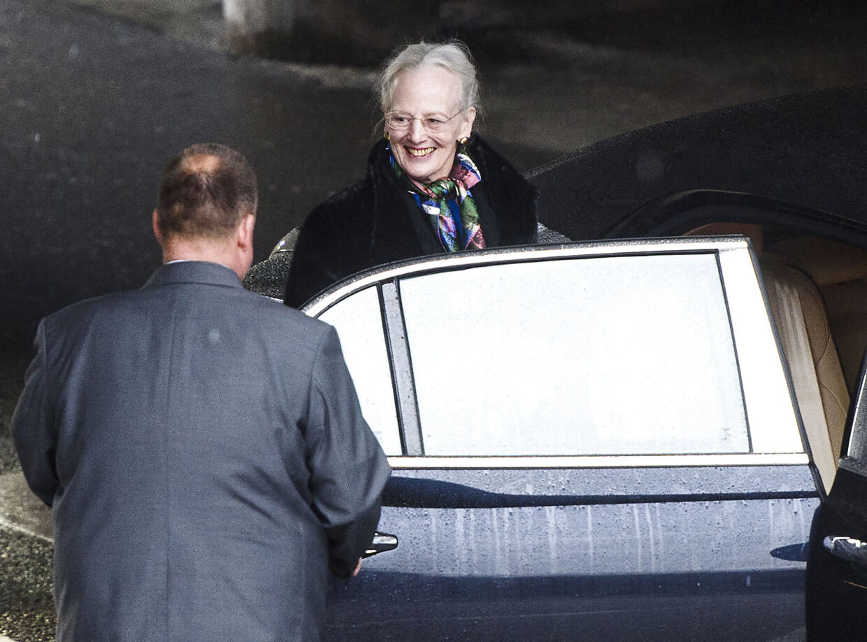 På billedet: Dronning Margrethe forlader Rigshospitalet, hvor prins Henrik fortsat er indlagt. Søndag den 11. februar 2018.