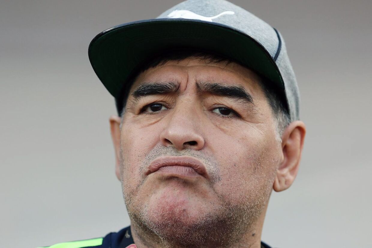 Diego Maradona er i dag træner i klubben Fujairah FC i De Forenede Arabiske Emirater. EPA/MAHMOUD KHALED
