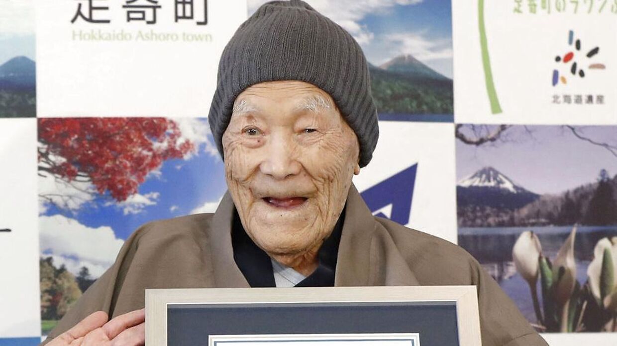 Verdens ældste nulevende mand er 112-årige Masazo Nonaka fra Japan.