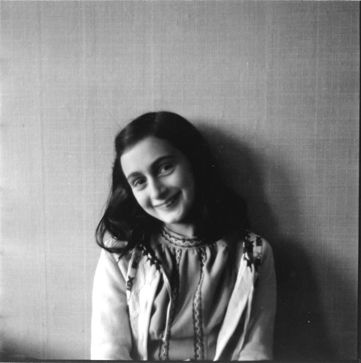 Dette foto af Anne Frank blev taget i 1941, året før, at familien måtte gå under jorden.&nbsp;