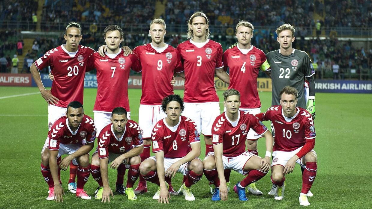 Trøjenumrene er fordelt mellem spillerne på det danske landshold. Det fremgår af en liste, som Det Internationale Fodboldforbund, FIFA, har offentliggjort. 