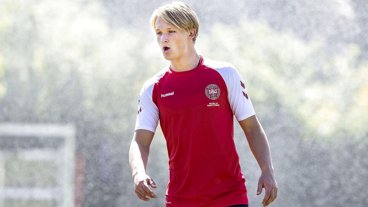 Kasper Dolberg er til landsholdetstræning i Helsingør. Han er en af 23 spillere, der er udtaget til VM i Rusland. 