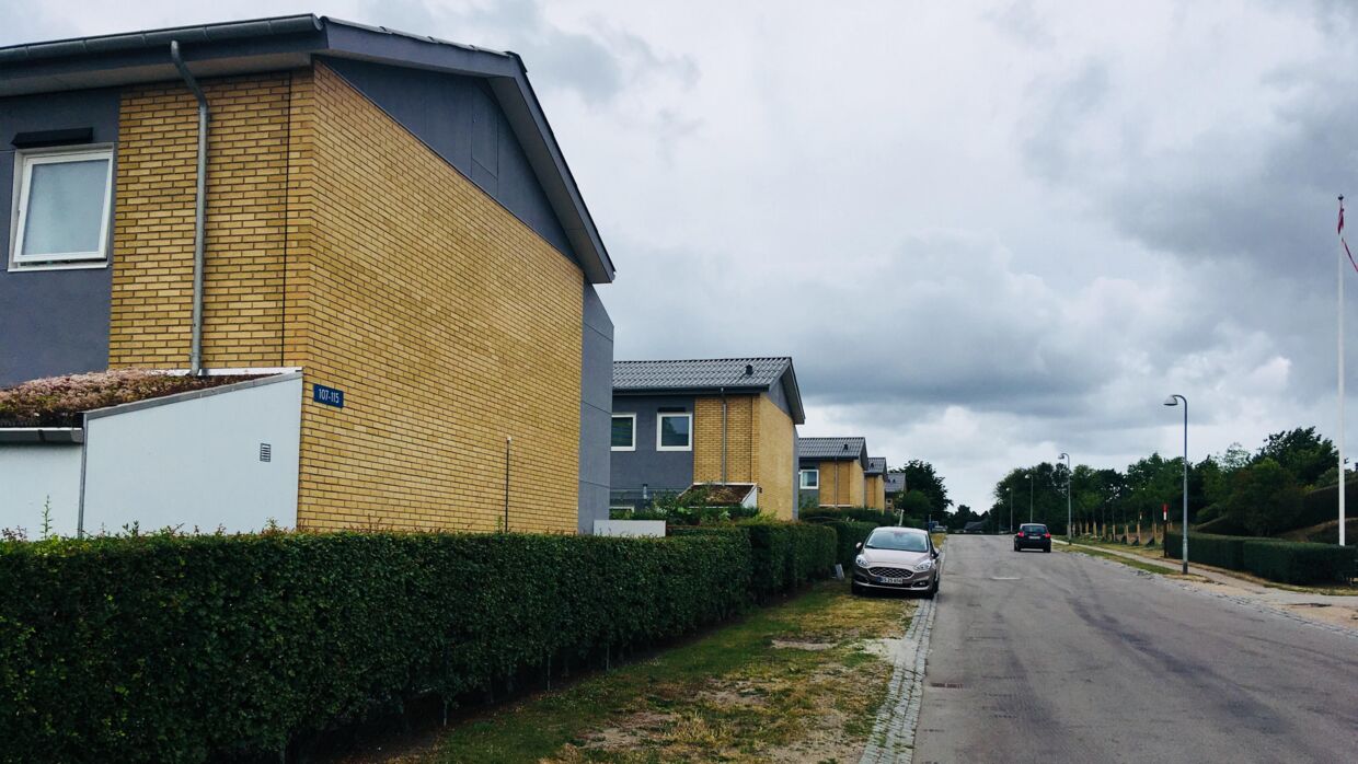 Området omkring Holmegårdsvej i Kokkedal er blevet omdrejningspunkt i flere voldtægtssager og et knivstikkeri. Foto: Thomas Bruun Funch