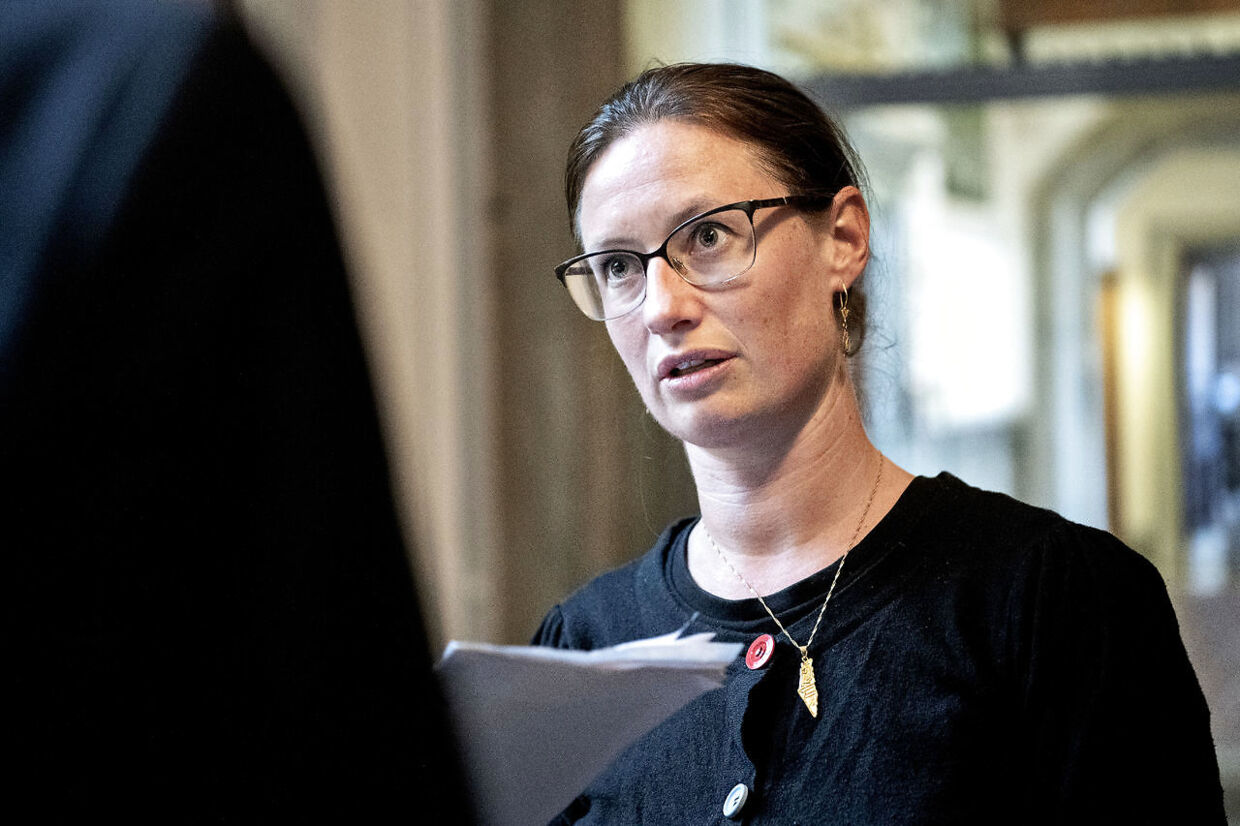 Teknik- og miljøborgmester i Københavns Kommune Ninna Hedeager Olsen fra Enhedslisten har fået sin sag for i forhold til at få ryddet op i gebyrerne i hendes forvaltning.