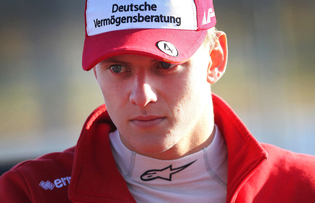 Mick Schumacher er på vej til Formel 1. B.T. tegner et portræt af den unge tysker. (Photo by Daniel ROLAND / AFP)