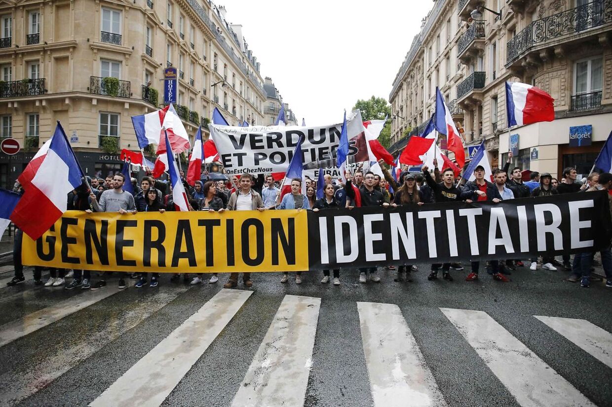 Den franske afdeling 'Generation Identitaire' under en demonstration imod indvandrere.