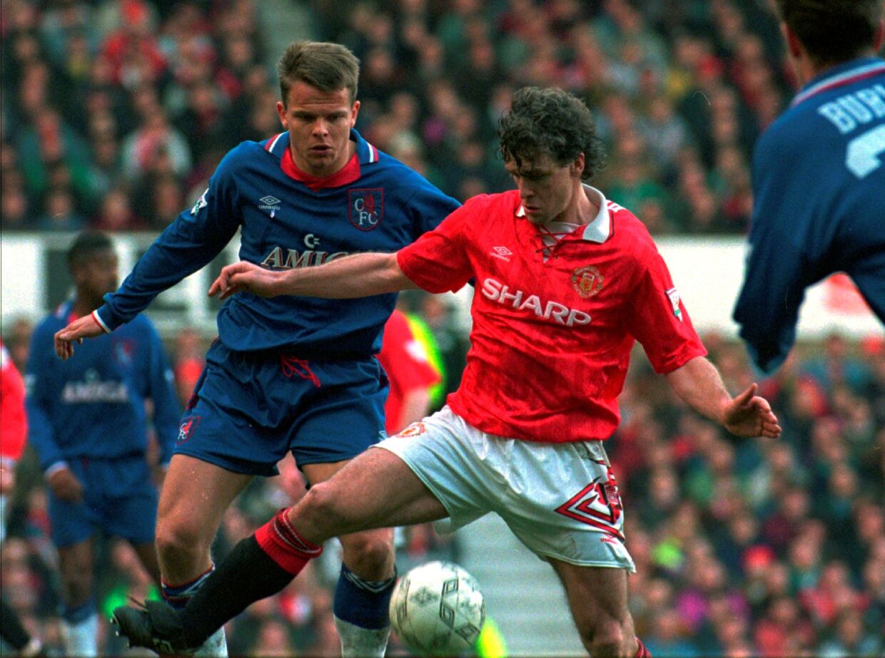 Jakob Kjeldbjerg (tv.) i kamp for Chelsea FC mod Manchester United i 1993.