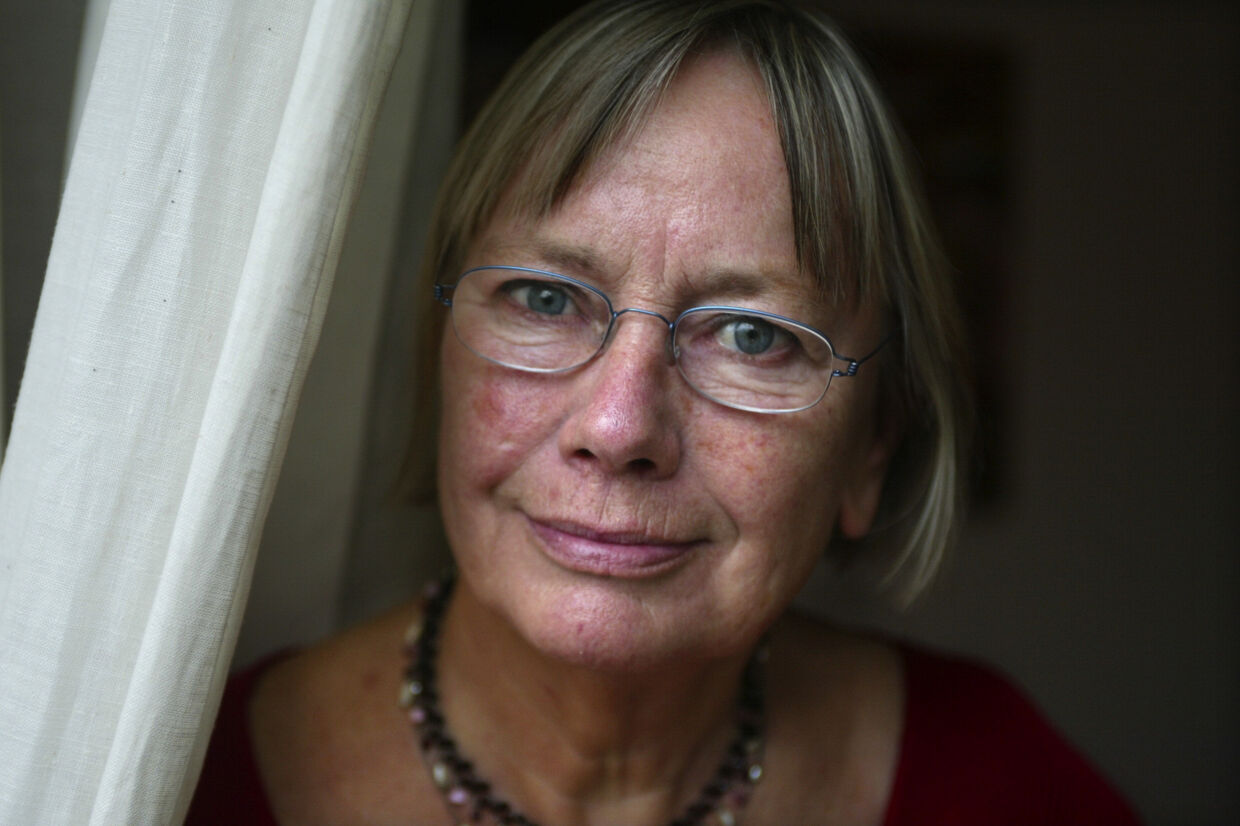 Forfatter og socialrådgiver Tine Bryld blev landskendt som vært på DR-programmet Tværs. Hun døde i 2011. (Arkivfoto) Jørgen Jessen/Ritzau Scanpix