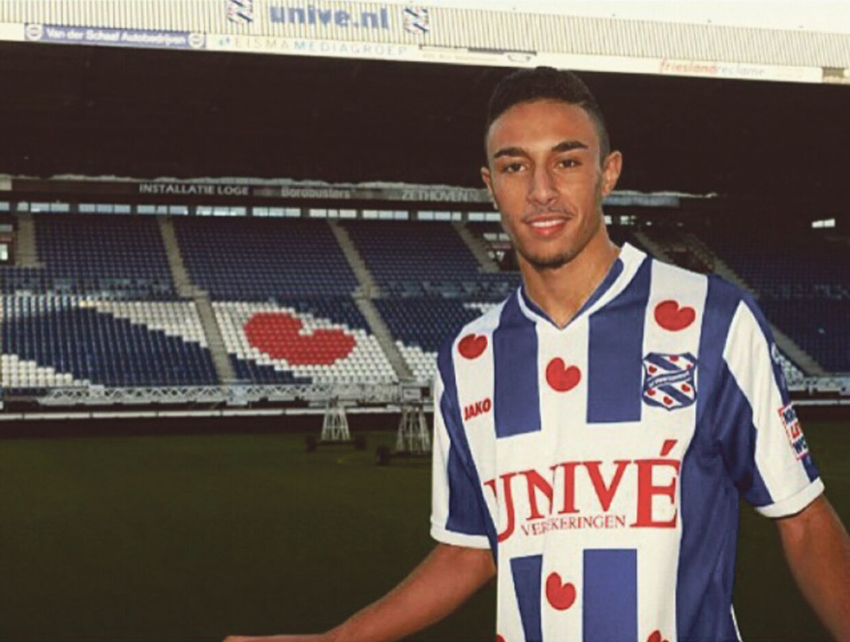 Den 20-årige danske midtbanespiller med de marokkanske rødder Younes Namli er ny spiller hos hollandske Heerenveen.
