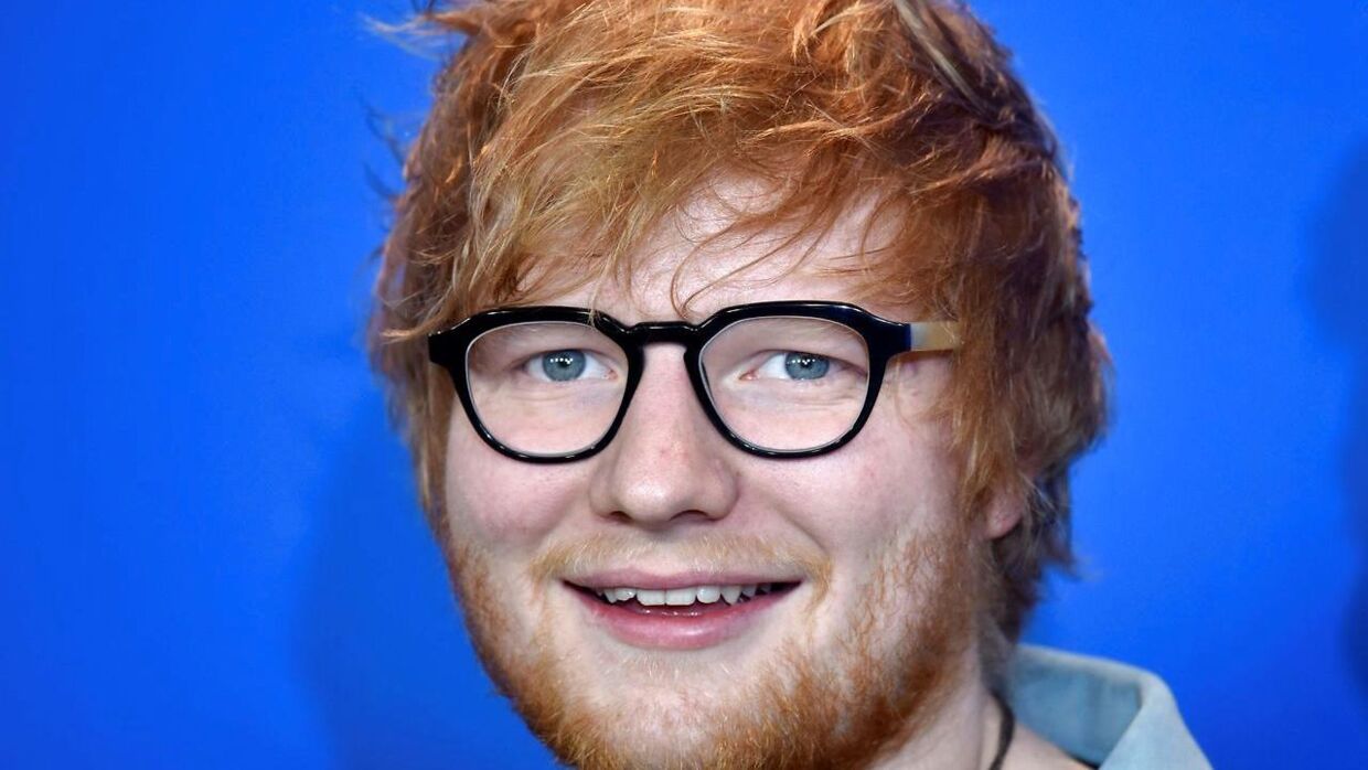 Ed Sheeran har skrevet fem sange til Westlifes nye album, 'Spectrum'.