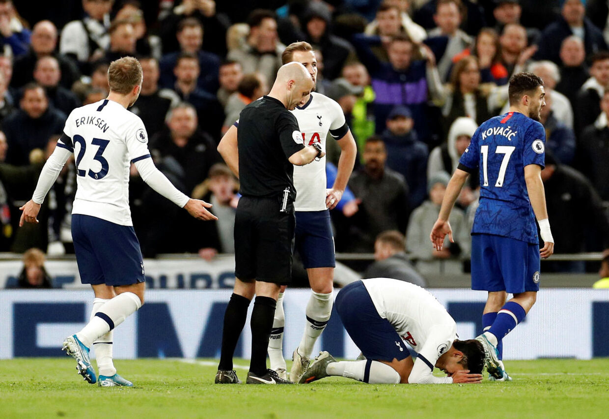 Soccer Football - Premier League - Tottenham Hotspur v Chelsea - Tottenham Hotspur Stadium, London, Britain - December 22, 2019 Tottenham Hotspur's Son Heung-min reacts after being shown a red card by referee Anthony Taylor Action Images via Reuters/John Sibley EDITORIAL USE ONLY.No use with unauthorized audio, video, data, fixture lists, club/league logos or "live" services. Online in-match use limited to 75 images, no video emulation.No use in betting, games or single club/league/player publications. Please contact your account representative for further details.