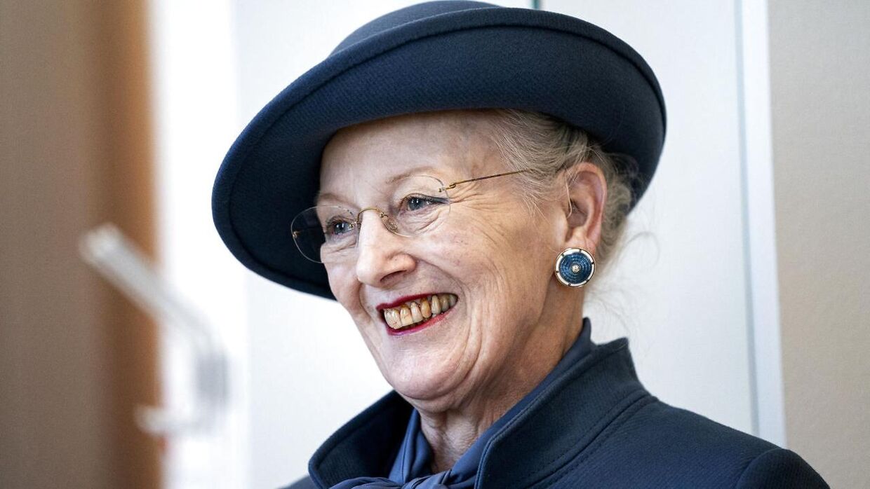 Dronning Margrethe bliver på Fredensborg Slot den næste tid.