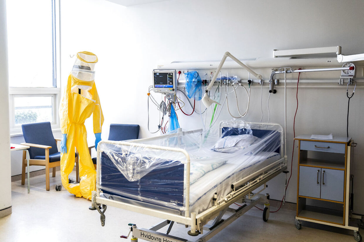 Patientstue og udstyr står klar på Hvidovre Hospital, der har en overvægt af indvandrere blandt de indlagte. 