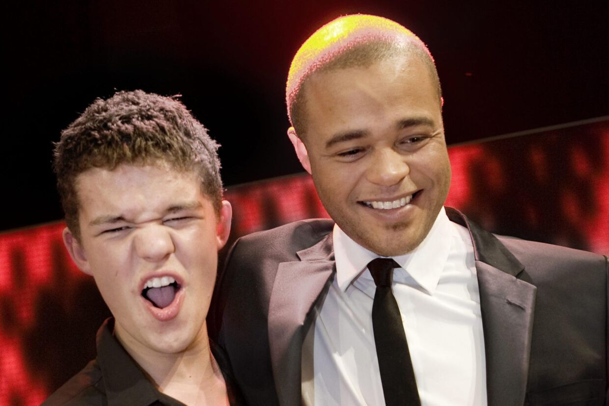 Martin (Hoberg Hedegaard) vandt i 2008 ’X Factor’. Her sammen med Remee, der var dommer. Foto: Kristian Brasen