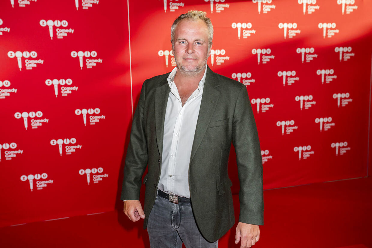 Uffe Holm på den røde løber ved ZULU Comedy Galla 2020 der afholdes i Operaen i København, onsdag den 26. august 2020. (Foto: Martin Sylvest/Ritzau Scanpix 2020)