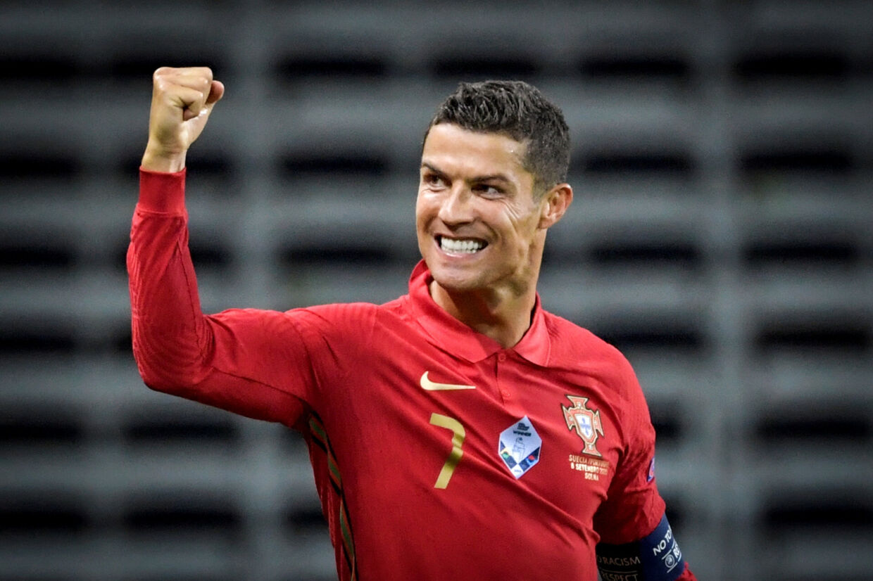 Cristiano Ronaldo scorede to gange mod Sverige og har nu lavet 101 mål for Porutgal. Tt News Agency/Reuters