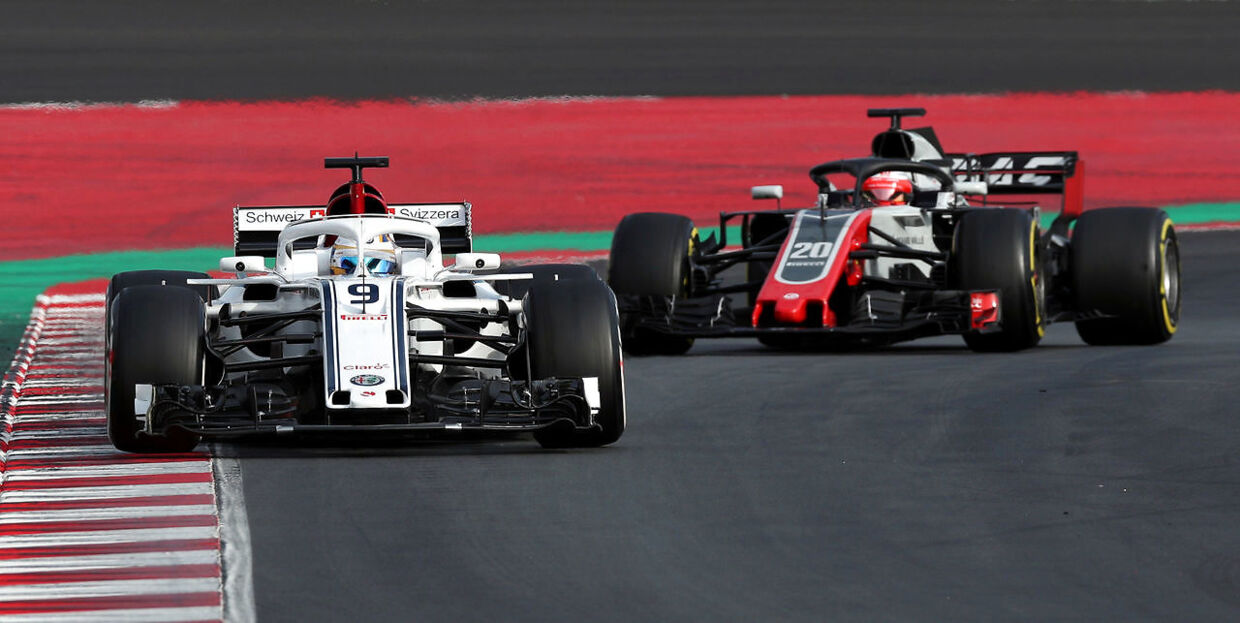 Ericsson og Magnussen har kæmpet flere kampe i Formel 1. (REUTERS/Albert Gea)