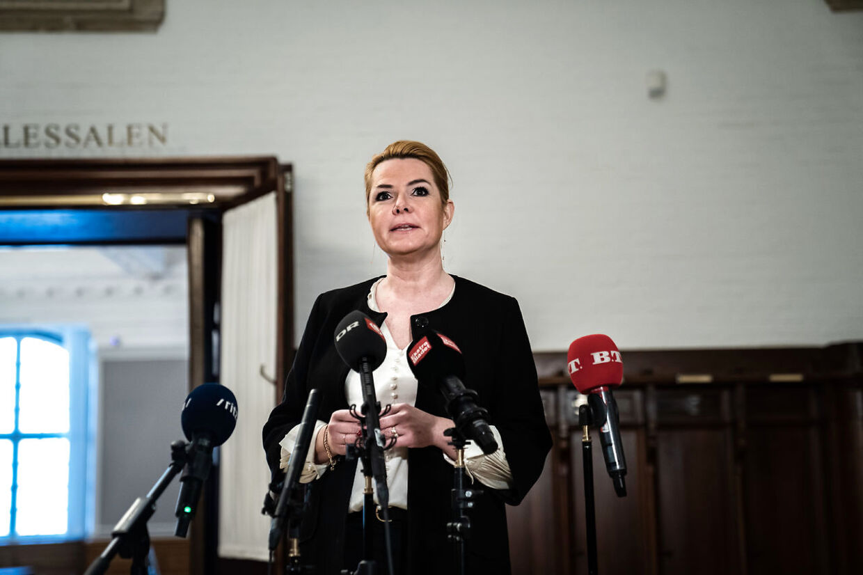 32 ud af 41 af Venstres folketingsmedlemmer vil stille Inger Støjberg for en rigsret i sagen fra 2016 om ulovlig adskillelse af alle asylpar, hvor den ene var mindreårig.