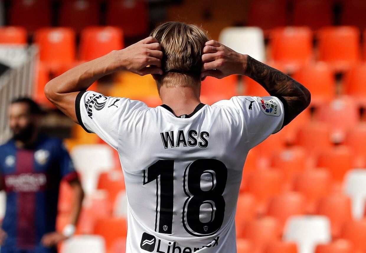 Daniel Wass bruger altid nummer 18 på ryggen. Også i Valencia. 