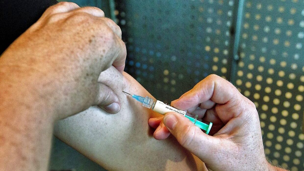 I et år har drenge kunnet blive gratis vaccineret mod hpv, men det er ikke alle, der tager imod tilbuddet. 