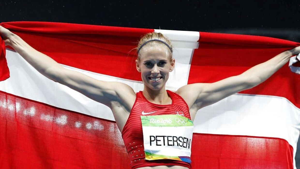 Sara Slott Petersen efter at have vundet OL-sølv i Rio i 2016.