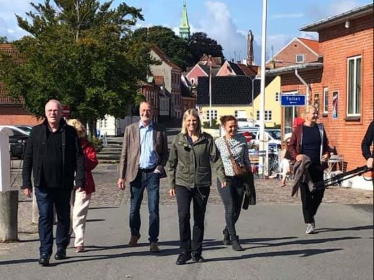 Søndag formiddag besøger forsvarsminister Trine Bramsen Ærø, hvor hun blandt andet mødes med den lokale partiforening.