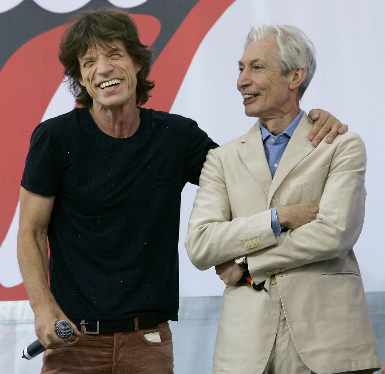 Charlie Watts med Mick Jagger i 2005.