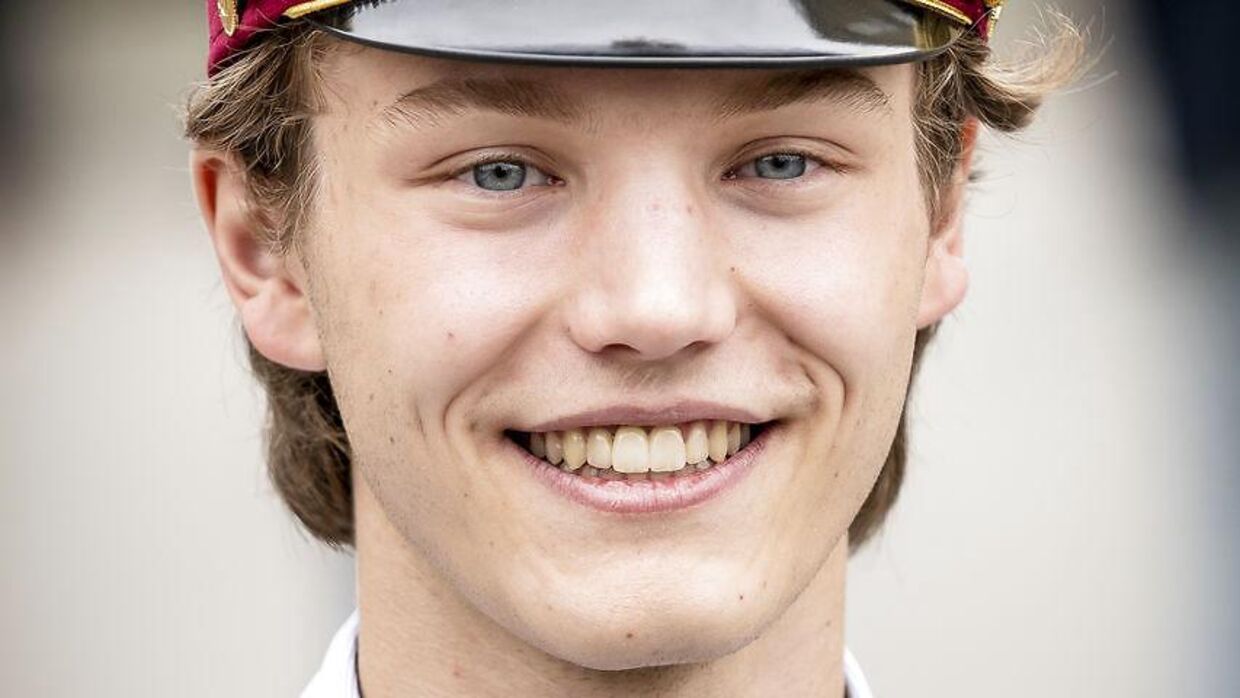 Prins Felix, efter at han er blevet student fra Gammel Hellerup Gymnasium 23. juni 2021. (Foto: Mads Claus Rasmussen/Ritzau Scanpix)
