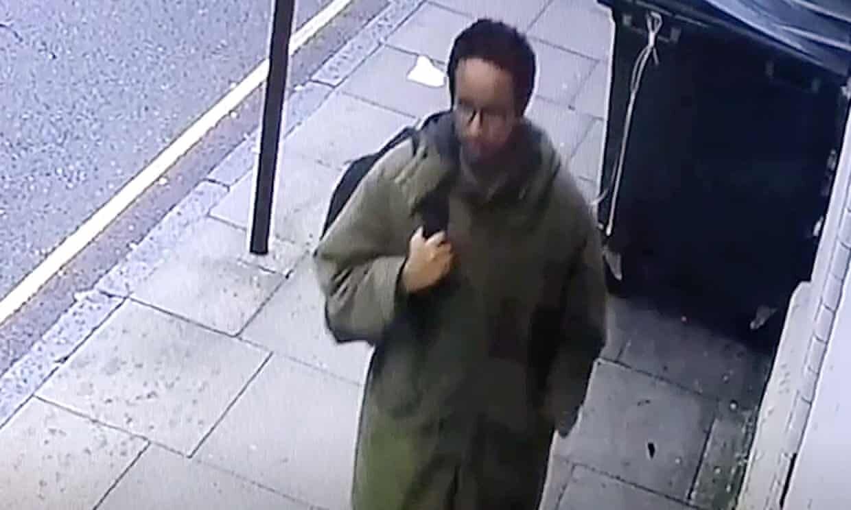 Overvågningsbillede af den mistænkte, Ali Harbi Ali, taget i London få timer før mordet.