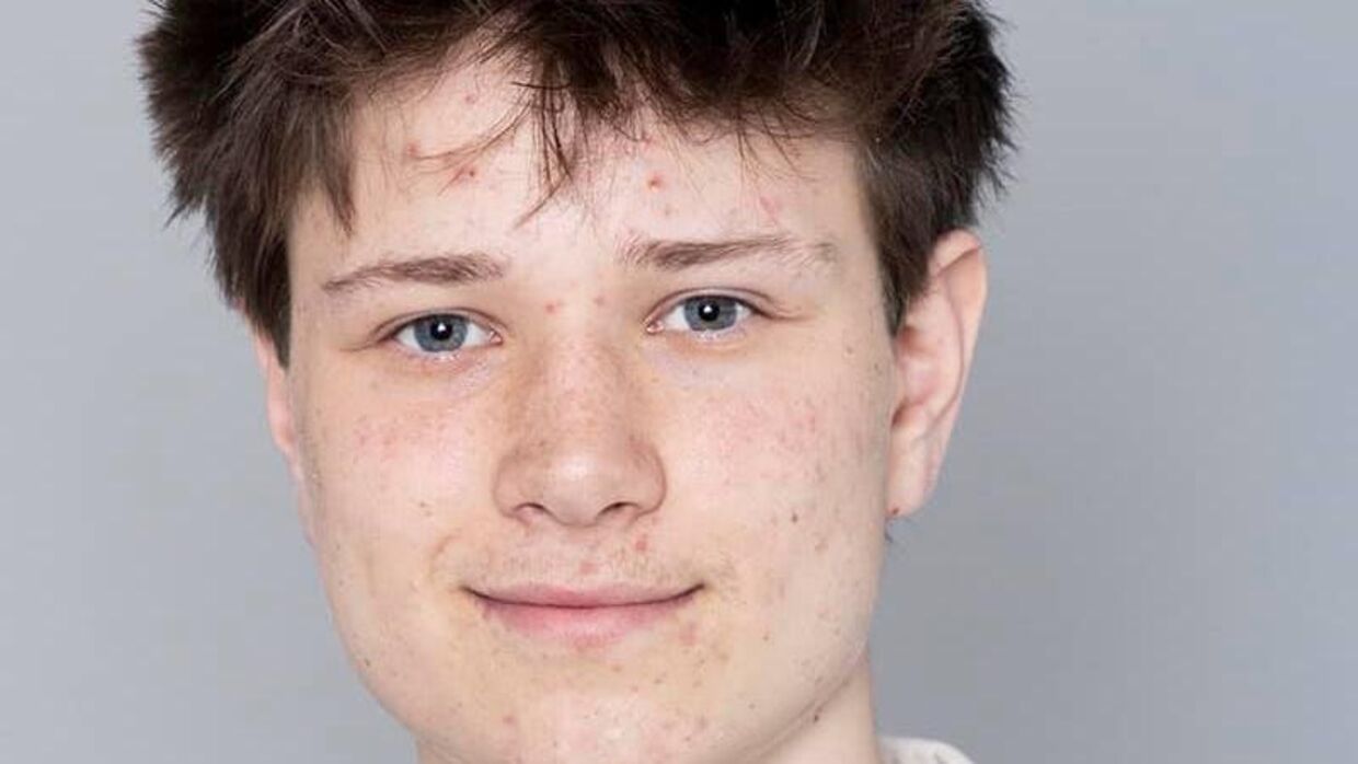 18-årige Mads Arberg blev søndag aften den 31. oktober 2021 dræbt på tragiske vis i Viby.