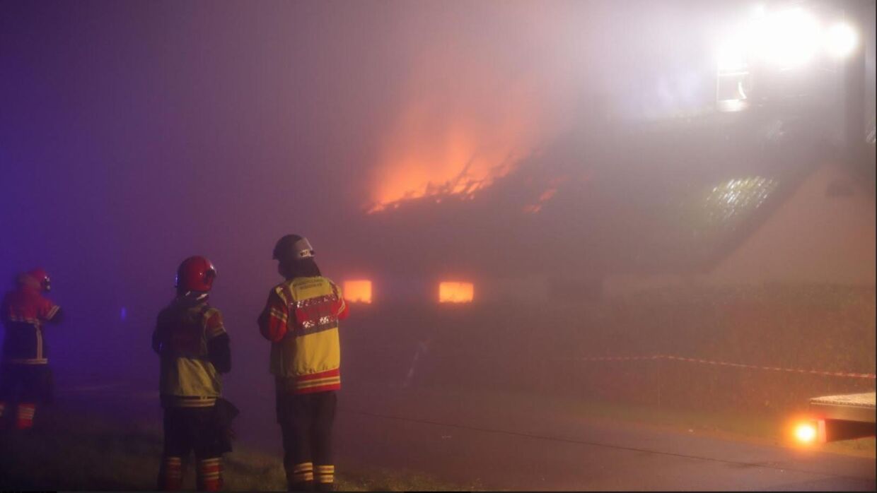 En brand opstod natten til torsdag i en ejendom i Hjallerup. Foto: Presse-fotos.dk