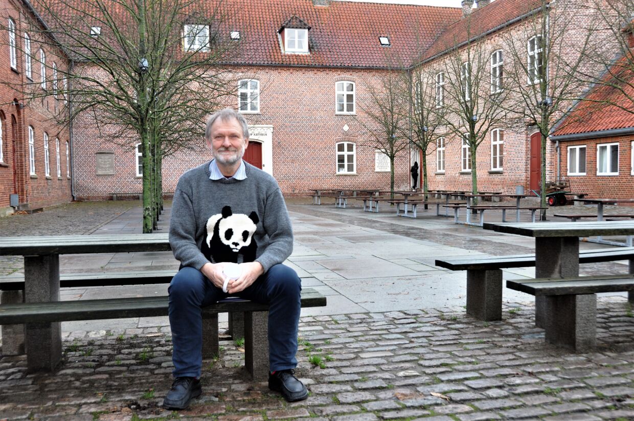 Virkelighedens Panda-Søren, Søren Hansen, underviser i matematik, kemi og fysik på Ribe Katedralskole.