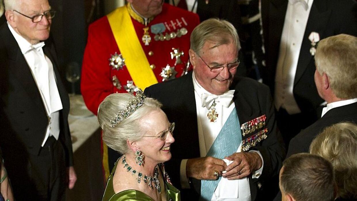 Mange kongelige var inviteret med i Det Kongelige Teater, da Dronning Margrethe fyldte 70 år. 