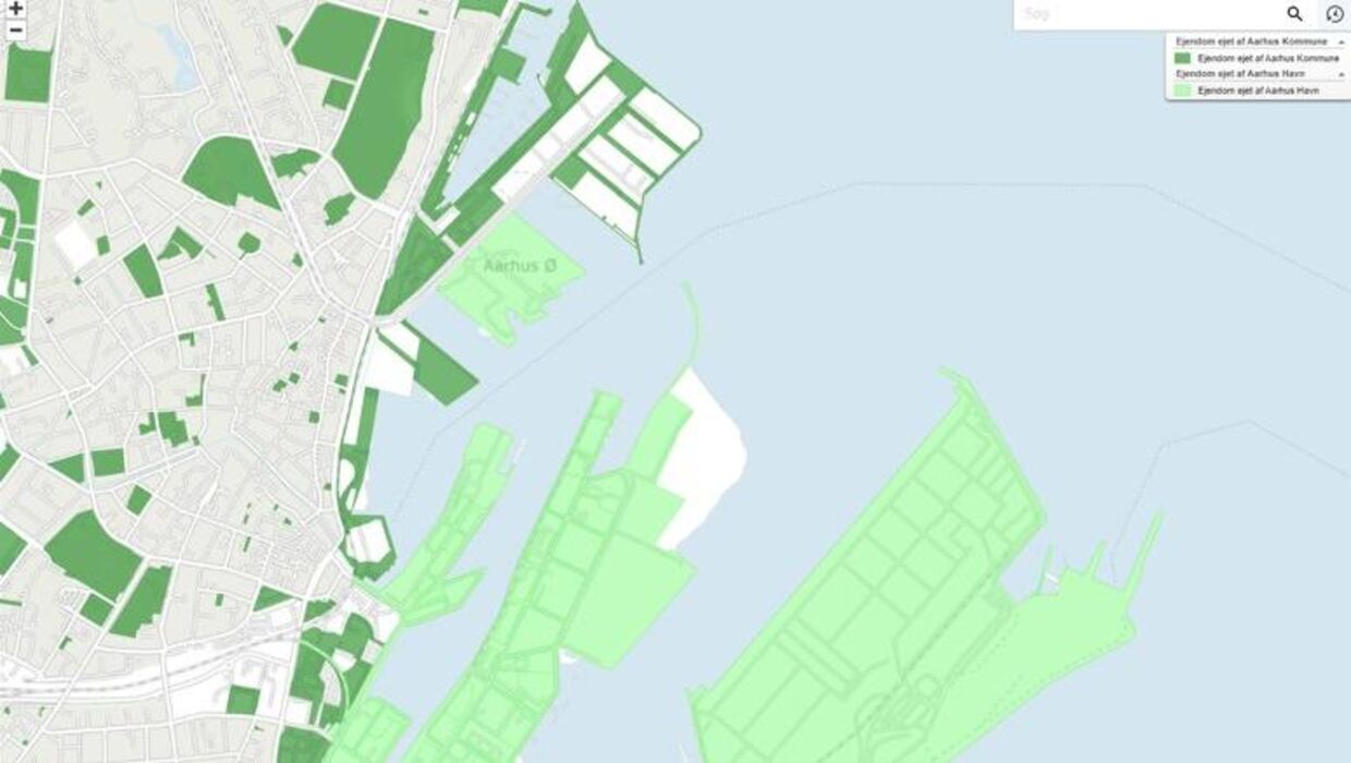 De lysegrønne områder er ejet af Aarhus Havn. De mørkegrønne områder er ejet af Aarhus Kommune. Det har ikke været muligt at indsætte den lange række private grundejere, der også er på havnen. Det er altså ikke lige til for kommunen at opsætte foranstaltninger, hvor de vil.