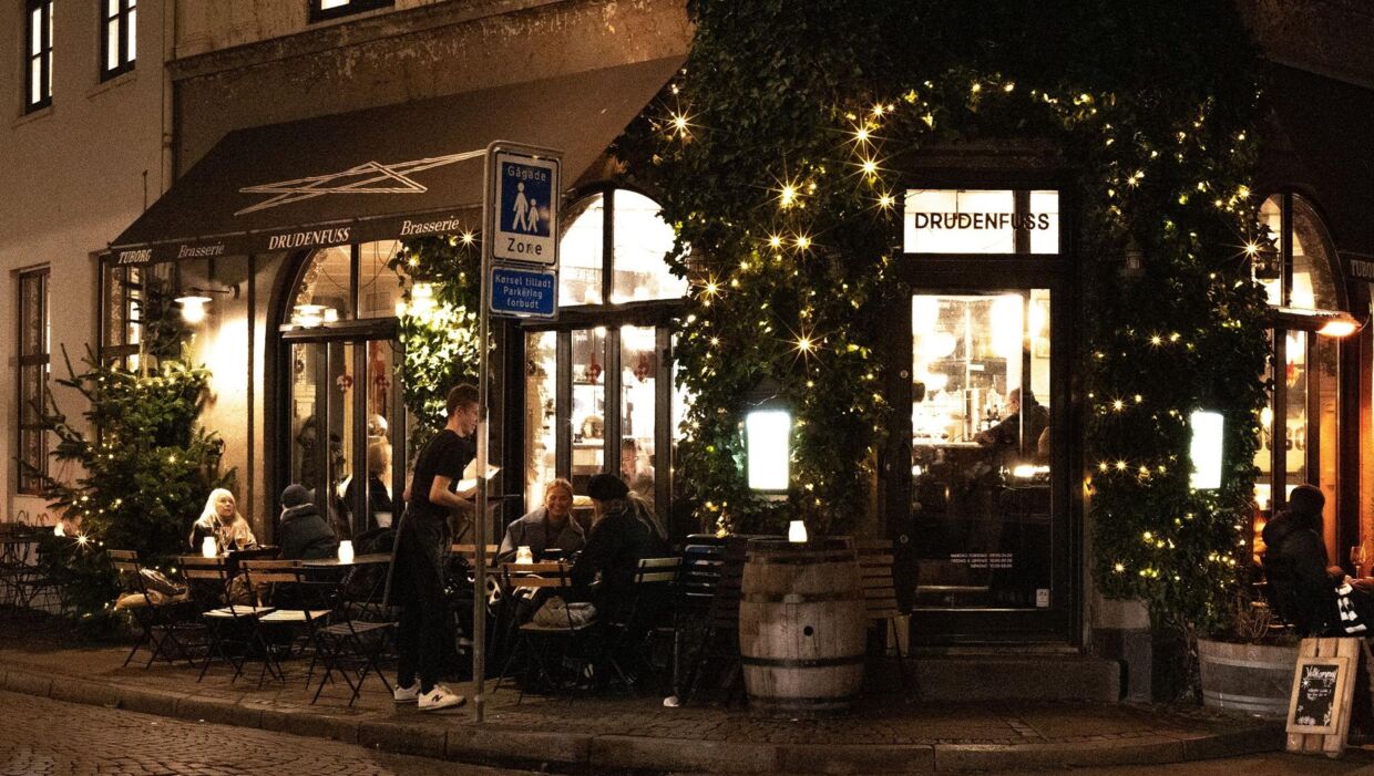 Café Drudenfuss er klar til igen at servere for gæsterne i de sene aften- og nattetimer.