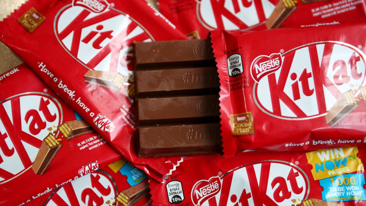 Det er blandt andet den populære chokoladebar KtiKat, der vil blive et par kroner dyrere.