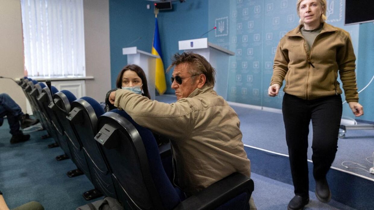 Sean Penn er i Ukraine, mens landet er blevet invaderet af russerne. Foto:&nbsp; Ukrainian Presidential Press Service/Handout via REUTERS ATTENTION EDITORS - THIS IMAGE WAS PROVIDED BY A THIRD PARTY.