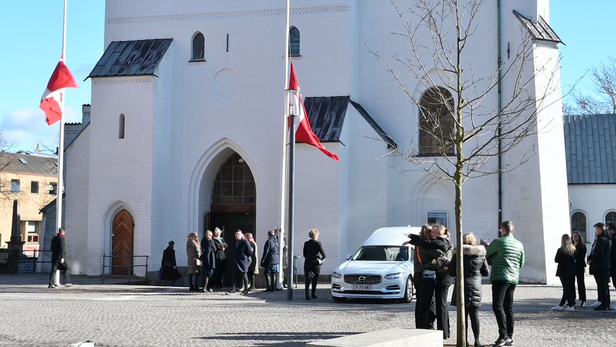 Mia Skadhauge Stevn blev bisat fra Budolfi Kirke i Aalborg.