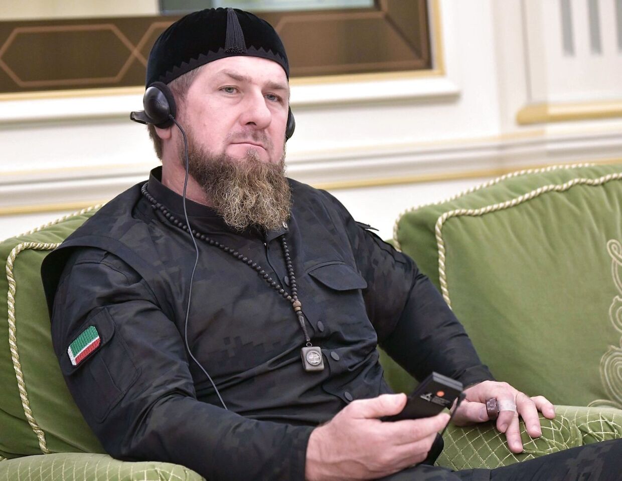 Ranzab Kadyrov truer dagligt den ukrainske præsident Zelenskyj i disse dage. Den tjetjenske leder er en brutal karakter, der i mange år har prøvet at skabe et sympatisk ydre.
