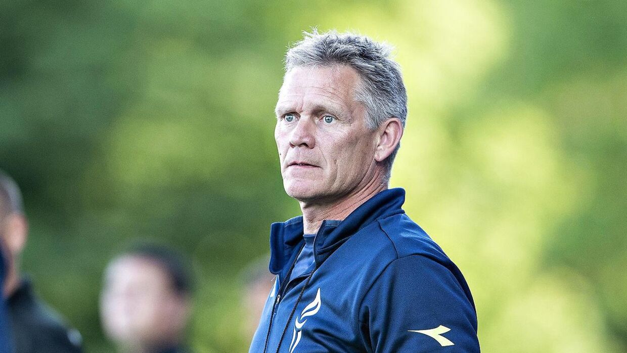 Mogens Krogh kommer oprindeligt fra Vendsyssel, trods sine mange år i Brøndby, og vendte for år siden tilbage til sin hjemegn som sportschef og assisterende træner i Vendsyssel FF.