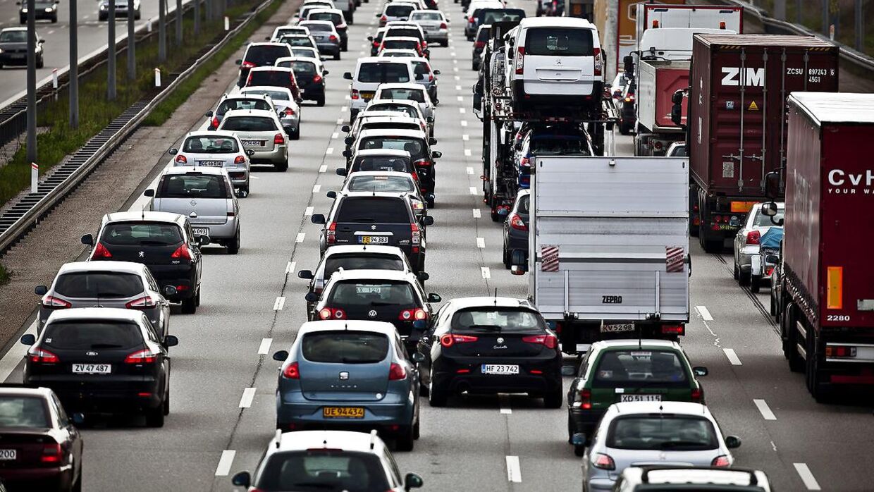 (ARKIV) Tusindvis af danskere kan have overset deres kørselsfradrag, og flere kan være på vej i samme retning.&nbsp; (Foto: Dennis Lehmann/Ritzau Scanpix)