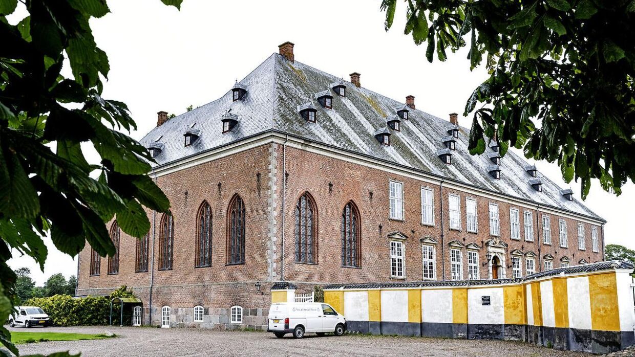Valdemars Slot stod til salg til 165 millioner kroner. 