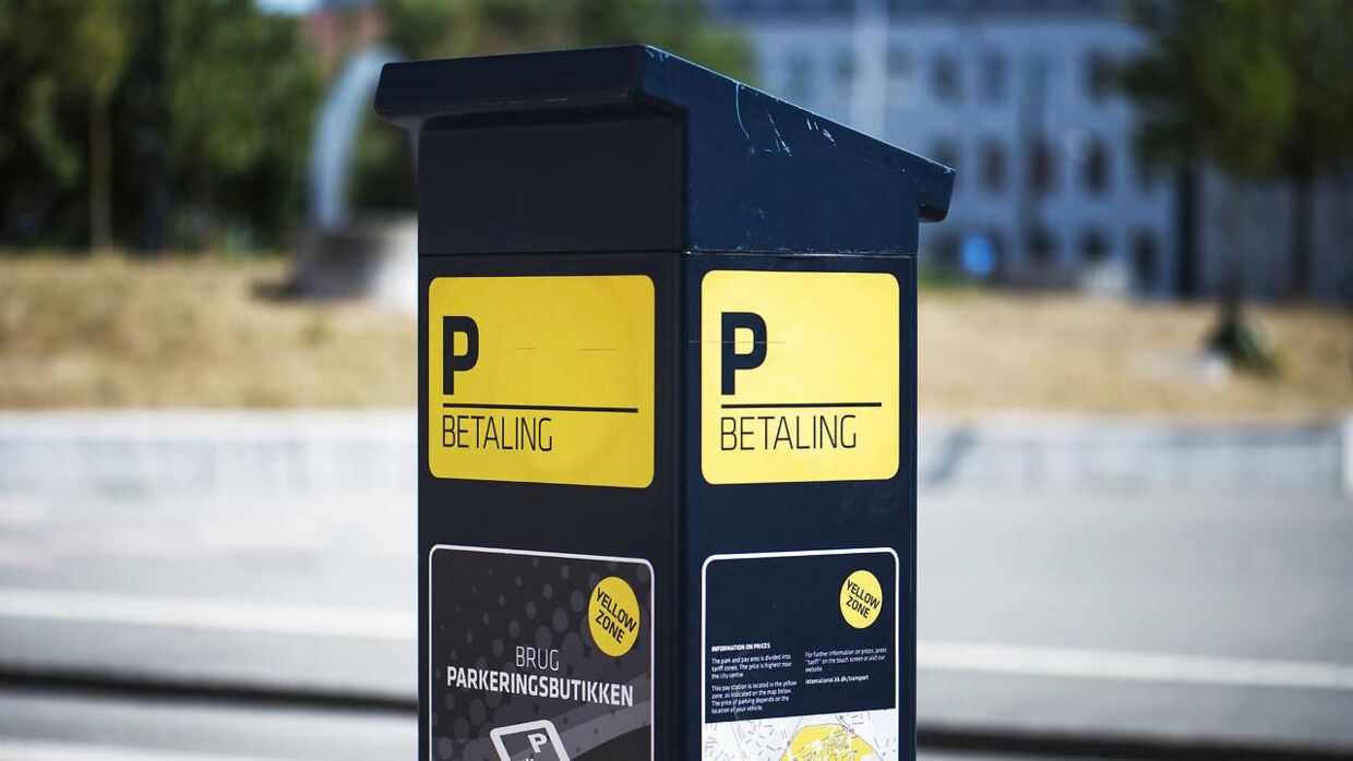 Rådmand Per Clausen (EL) foreslår en prisstigning på parkering i Aalborg midtby.