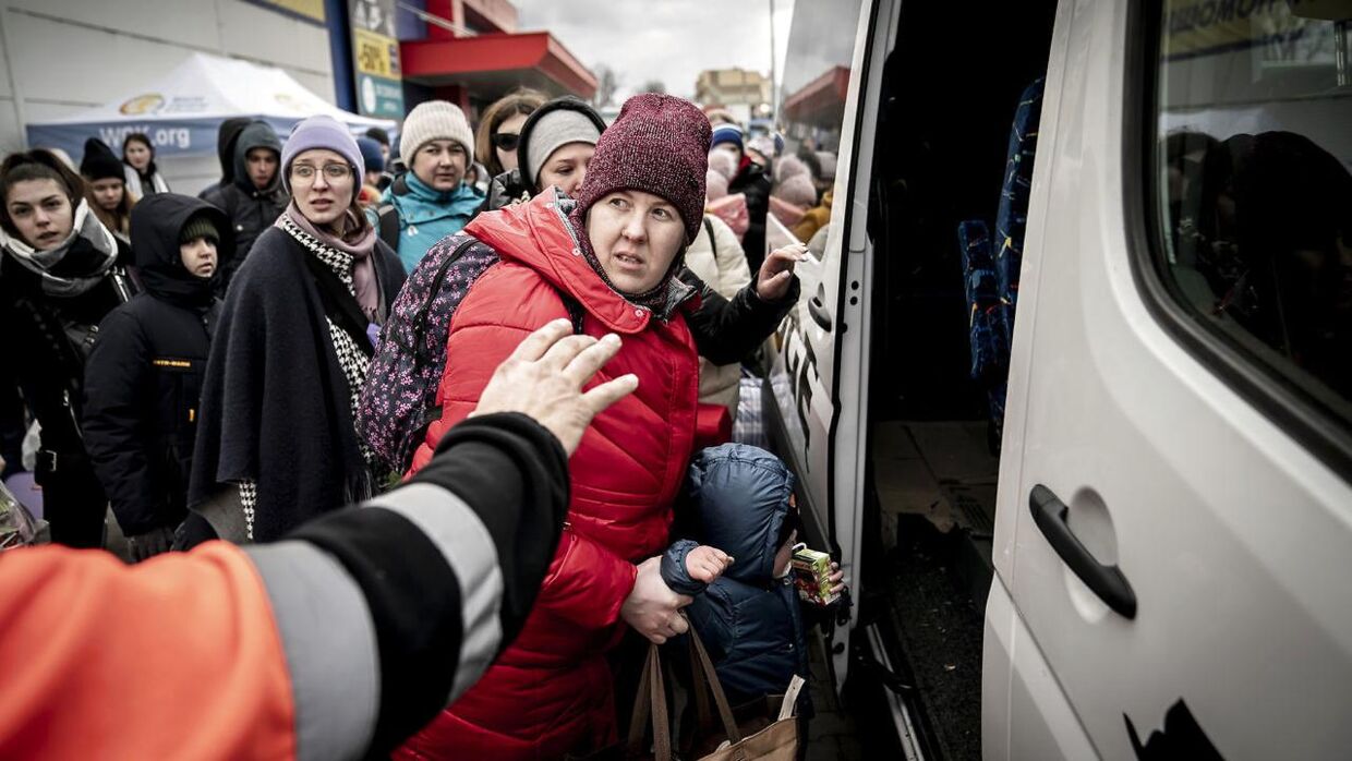 Ukrainske flygtning i Polen. Indtil nu er det kun 13 flygtninge, som har søgt asyl efter særloven I Danmark, der kommer fra Mellemøsten og Afghanistan.&nbsp;&nbsp;&nbsp; 