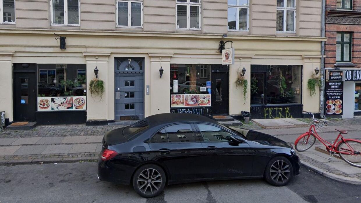 Restaurant Hidmona har fået anmærkninger for overtrædelser af fødevarelovginingen på tre af de seneste fire kontrolbesøg. Foto: Google Street View. 